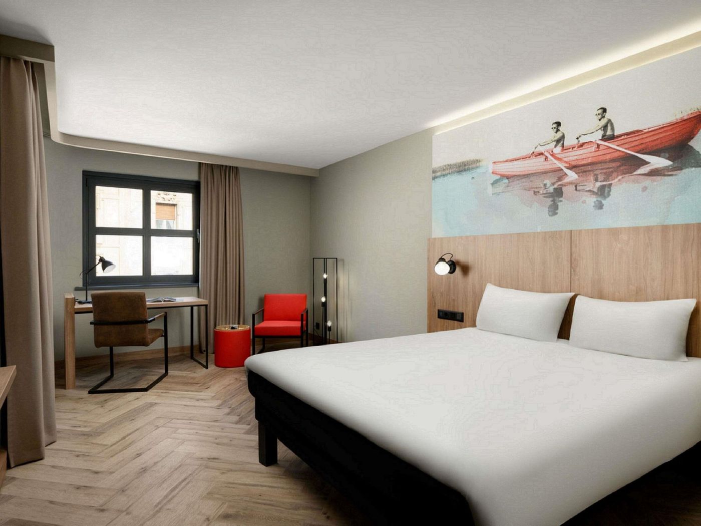 Ibis-Hotel-Heroes-Square-Room-40