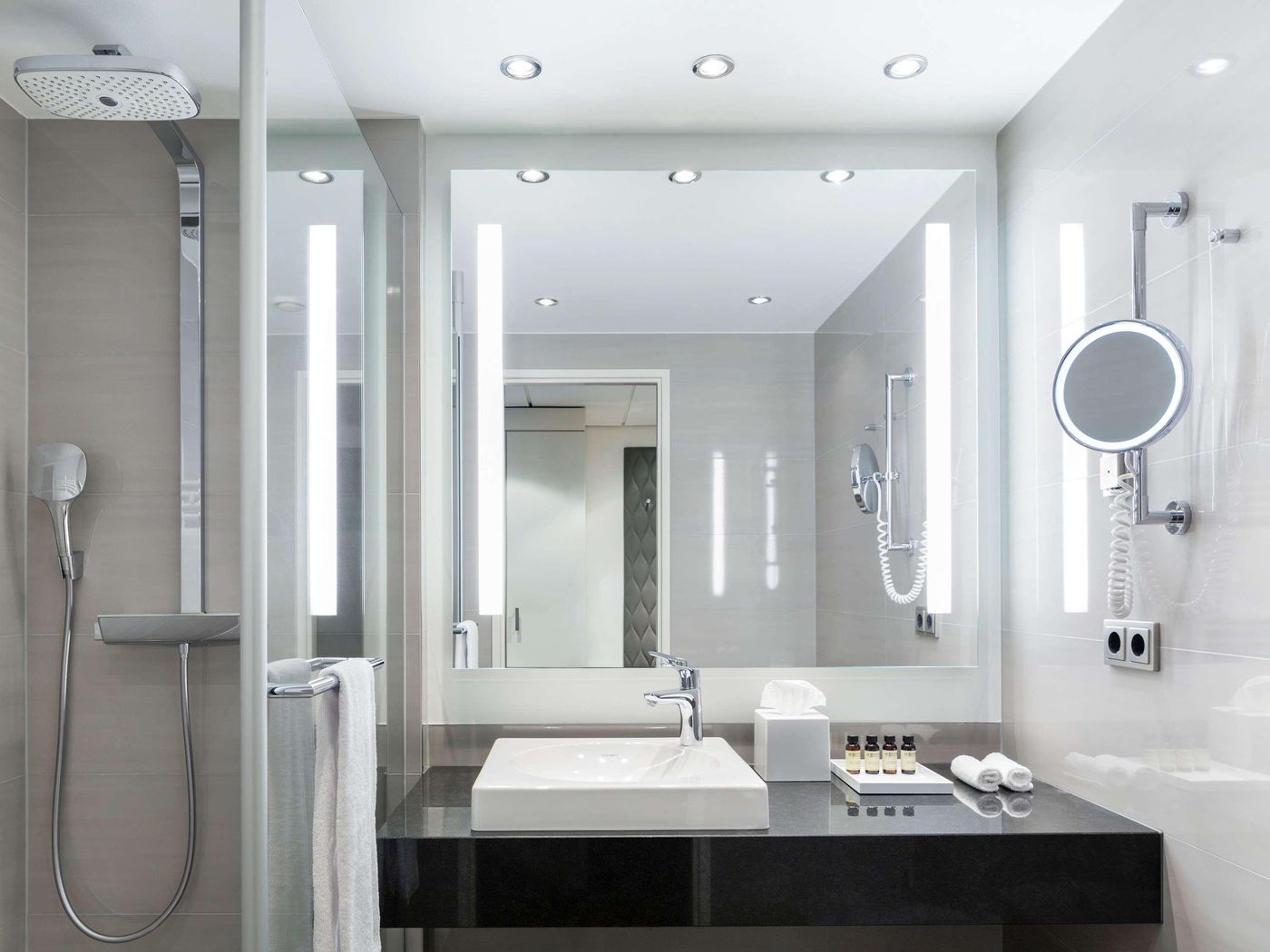 Pullman-Berlin-Schweizerhof-Room-31