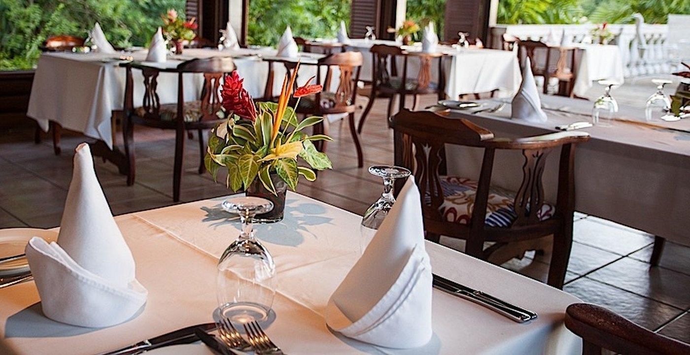 The-Villas-At-Stonehaven-Restaurant-61