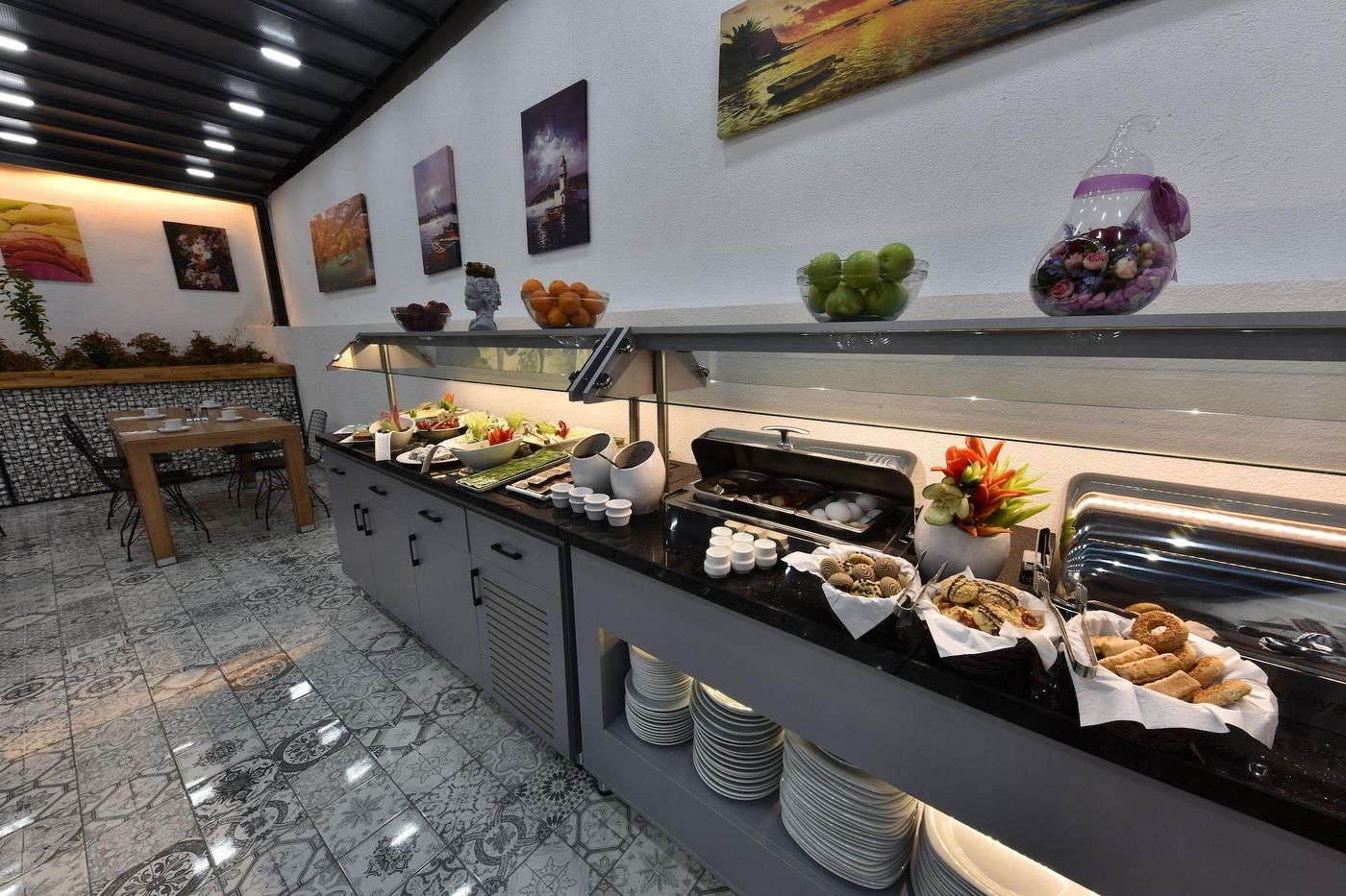 Almina-Inn-Hotel-Restaurant-25