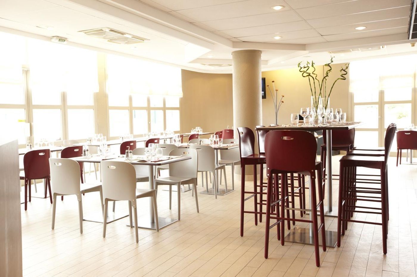 Campanile-Paris-Est-Bobigny-Restaurant-26