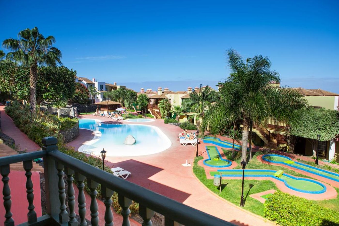 Oasis San Antonio Apartamentos