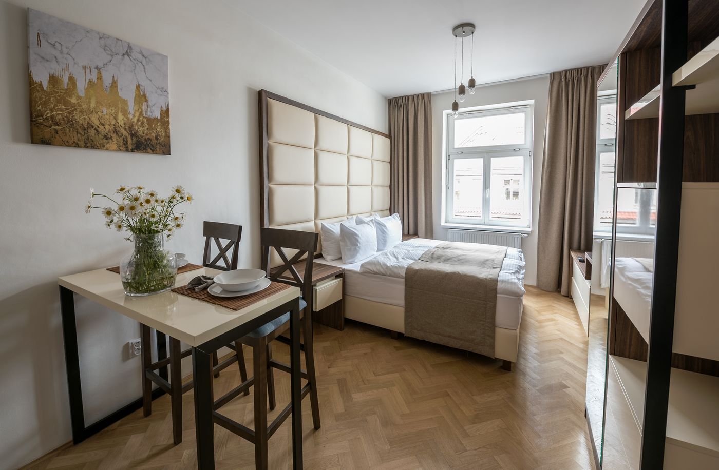 Letna-Garden-Suites-Room-14