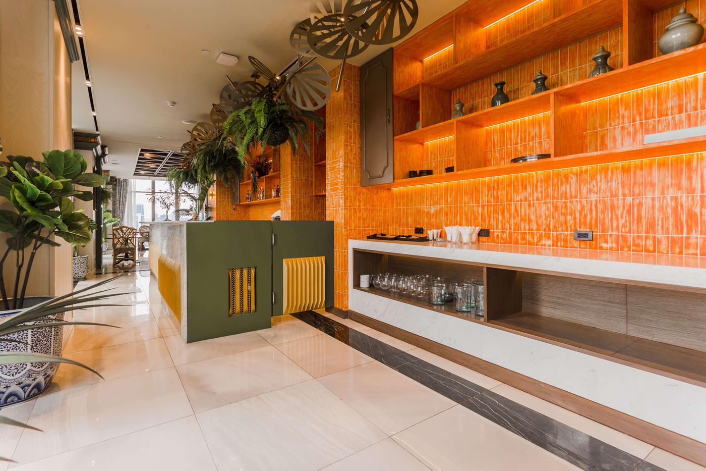 Wyndham-Bangkok-Queen-Convention-Centre-Restaurant-23