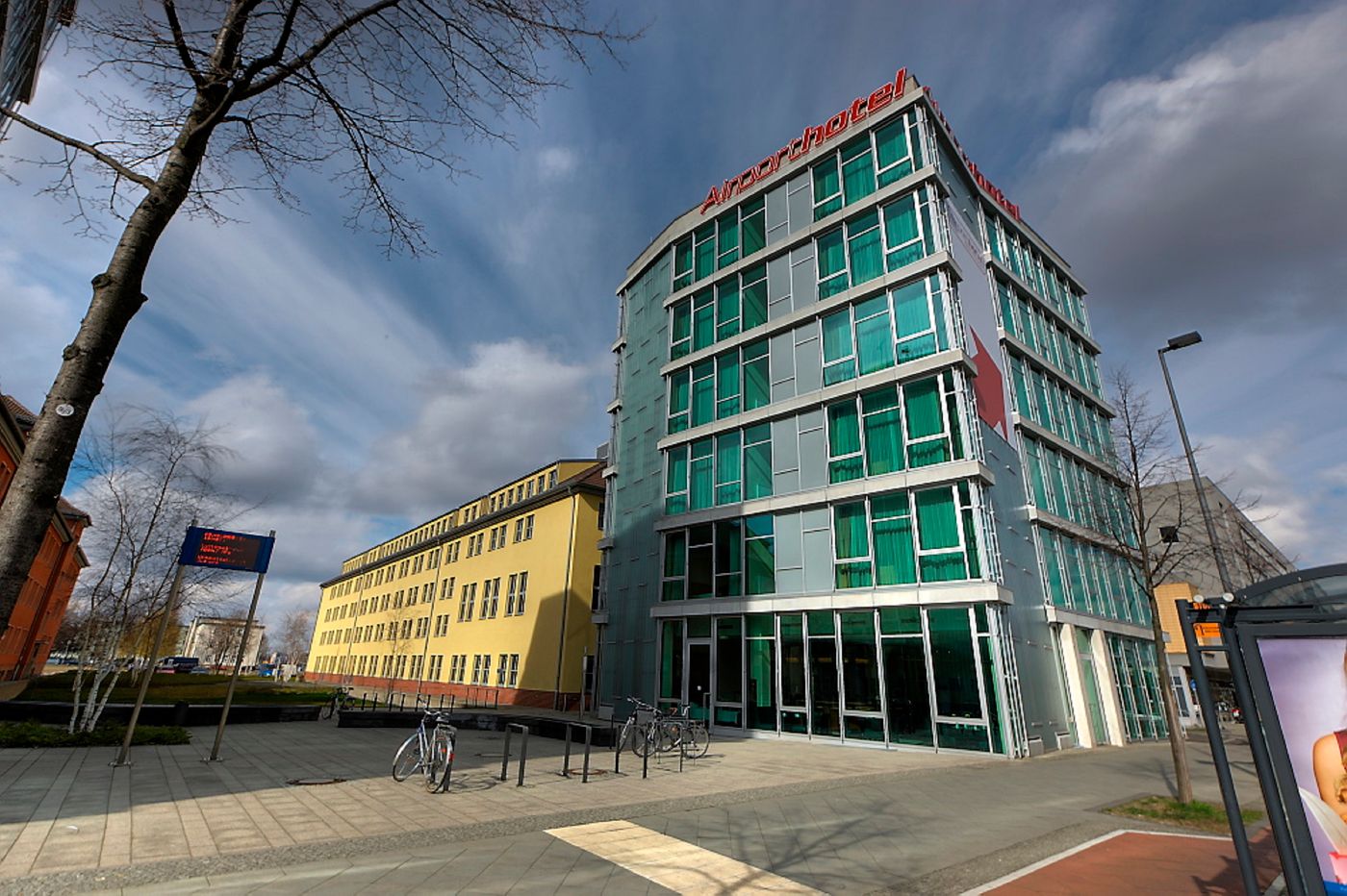 Airporthotel-Berlin-Adlershof-General-view-1