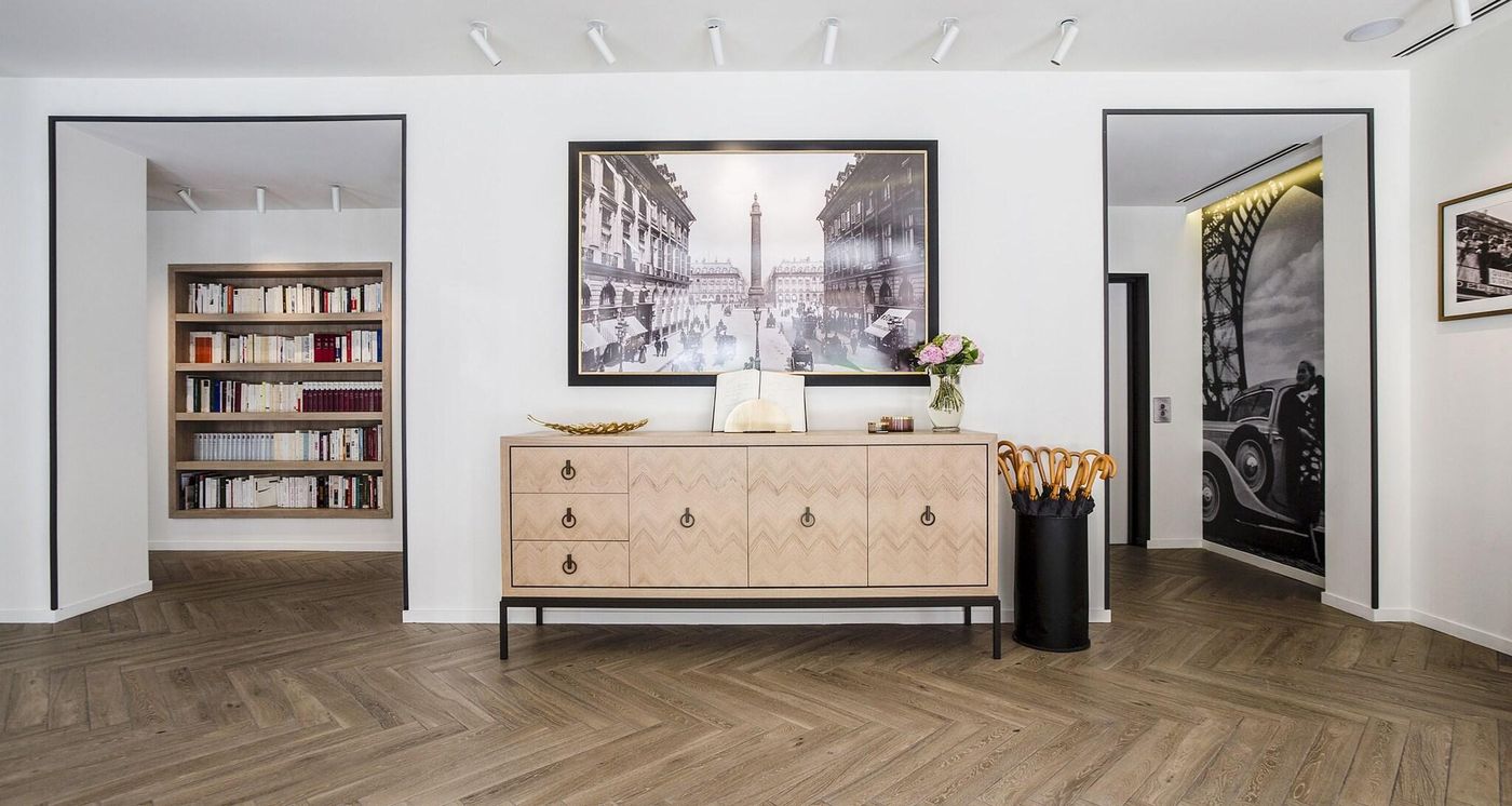 Royal-Saint-Honore-Lobby-8