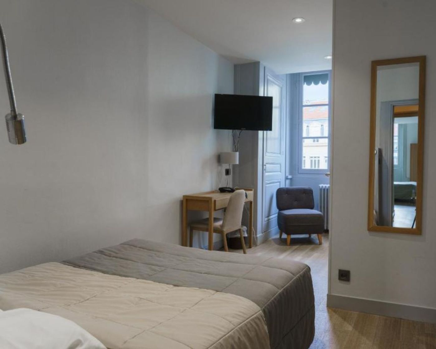 Hotel du Théatre - France - LYON - Room - 10
