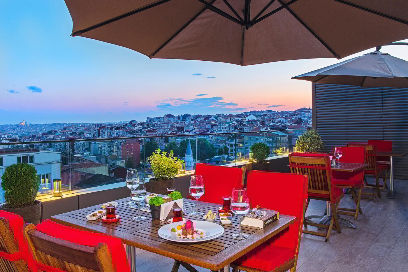 Arts-Hotel-Istanbul-Terrace-50