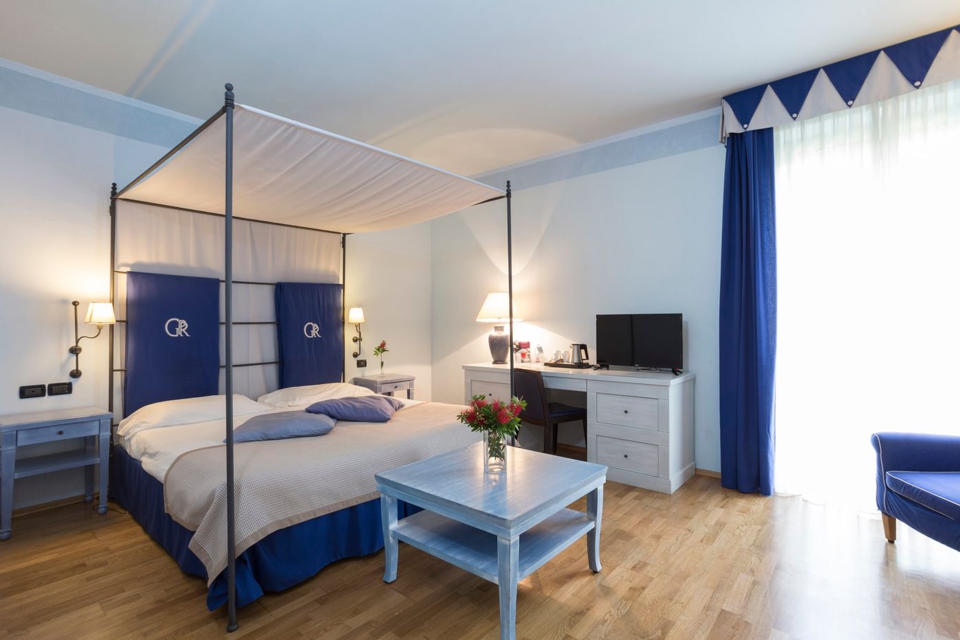 TH-Tirrenia---Green-Park-Resort-Room-4