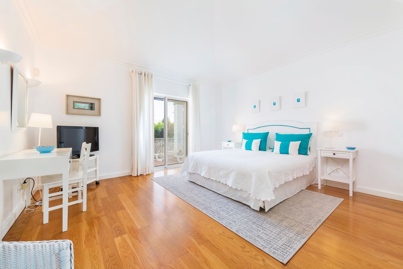 Encosta-do-Lago-Resort-Room-22