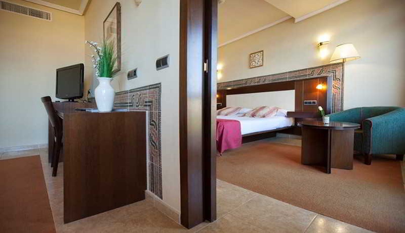 Imperial-Tarraco-Room-40