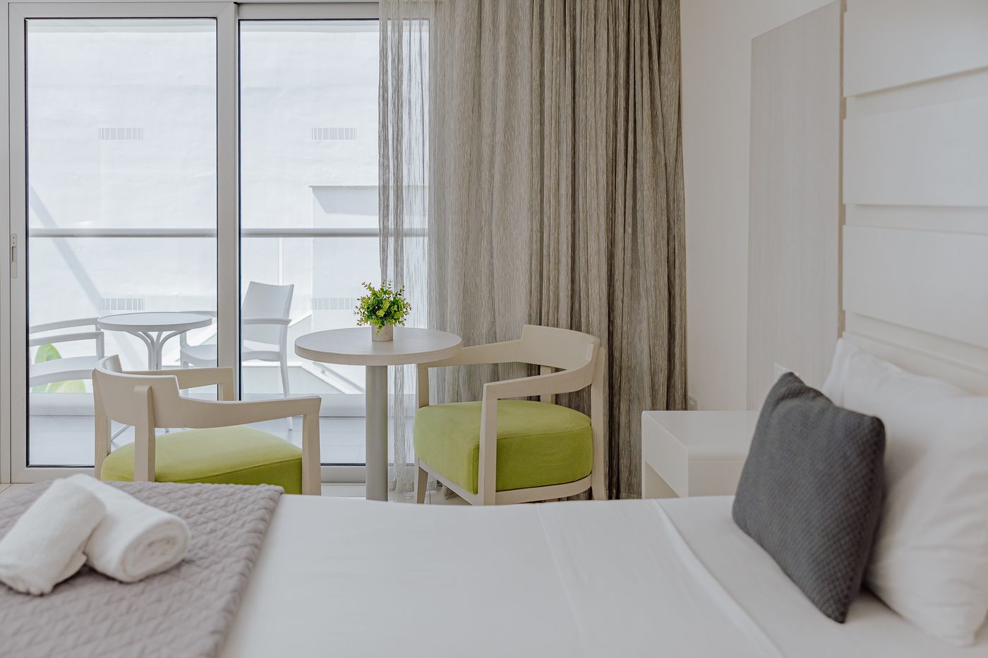 24.12.25 Tasia Maris Oasis