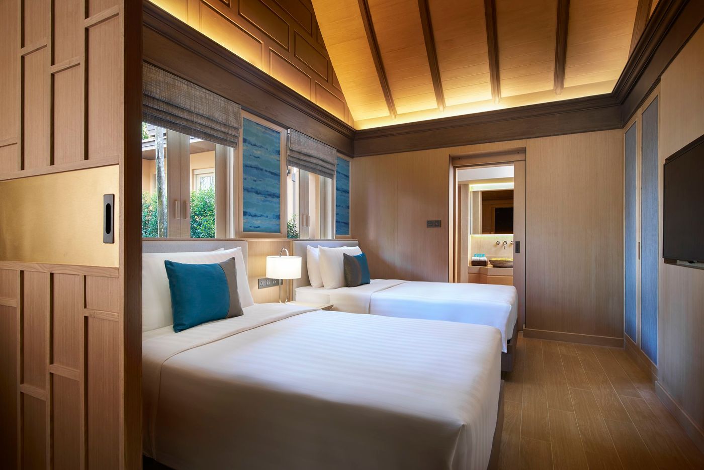 Amari-Vogue-Krabi-Room-29