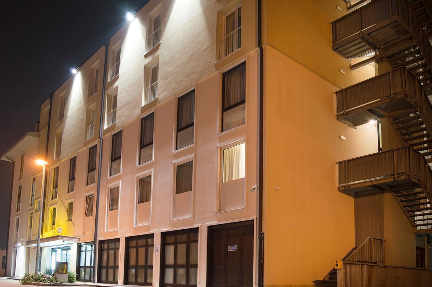 Alexander-General-view-8