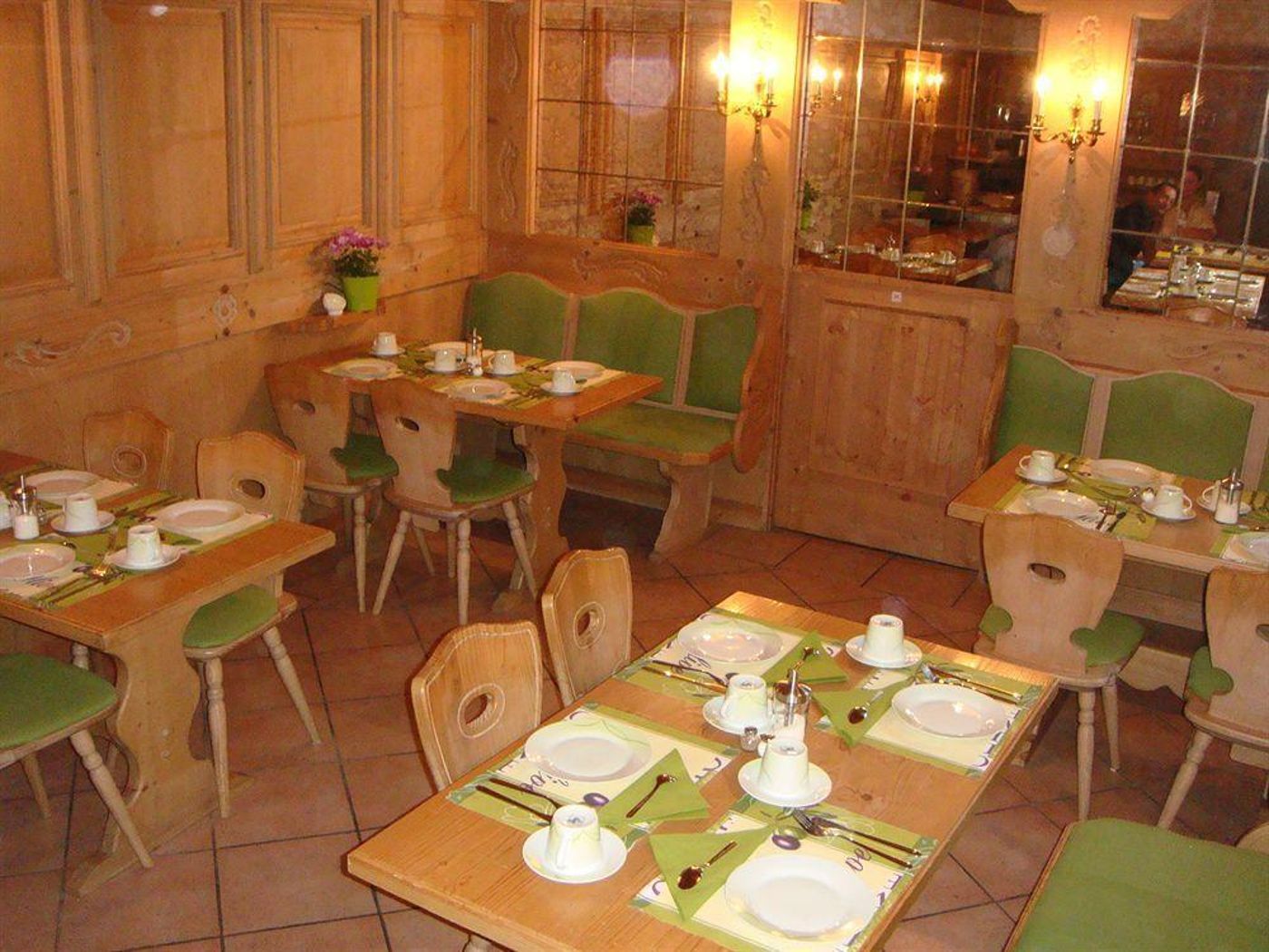 Smart-Inn-Germany-ERLANGEN -General view-4