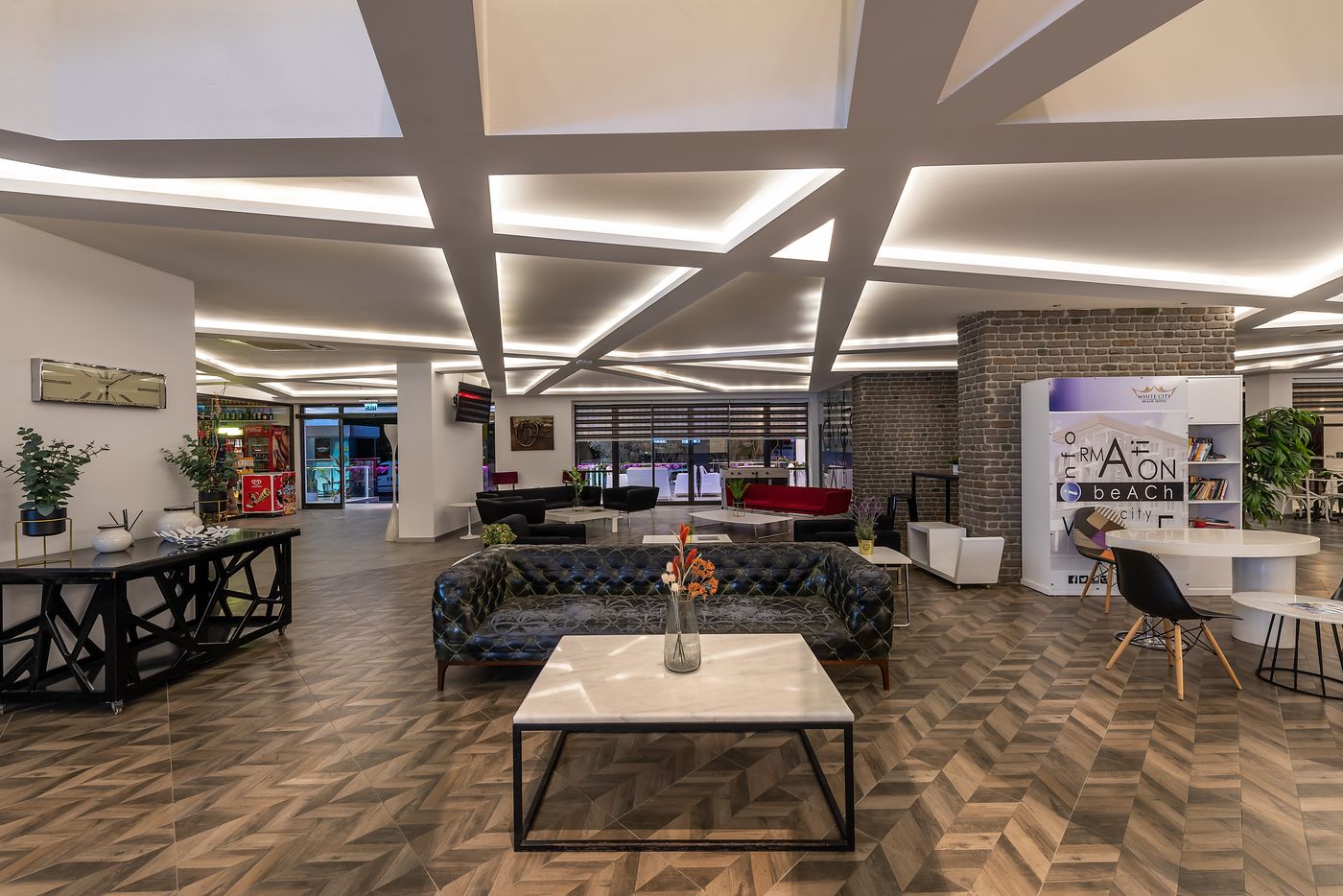 White-City-Beach-Hotel-Lobby-51