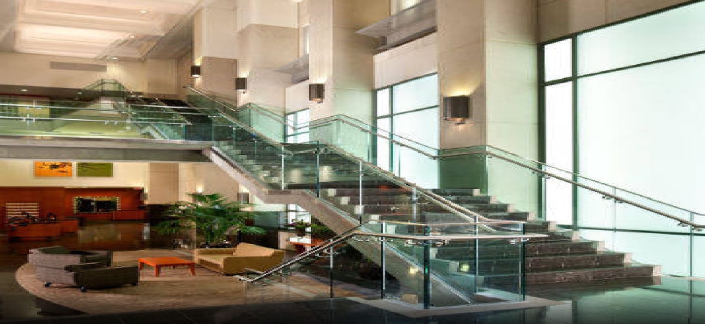 Delta-Hotels-By-Marriott-Vancouver-Downtown-Suites-Lobby-20