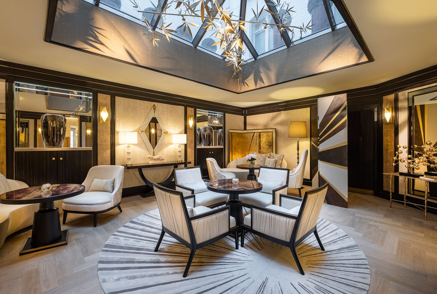 Hotel-Elysia-By-Inwood-Hotels-Room-1