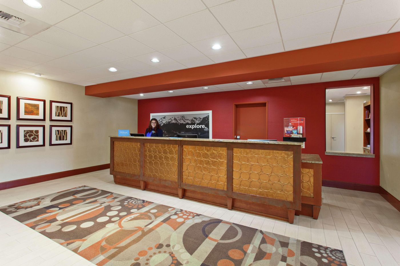 Hampton Inn and Suites Seattle-Airport/28th Ave-United States-SEATAC-Lobby-6