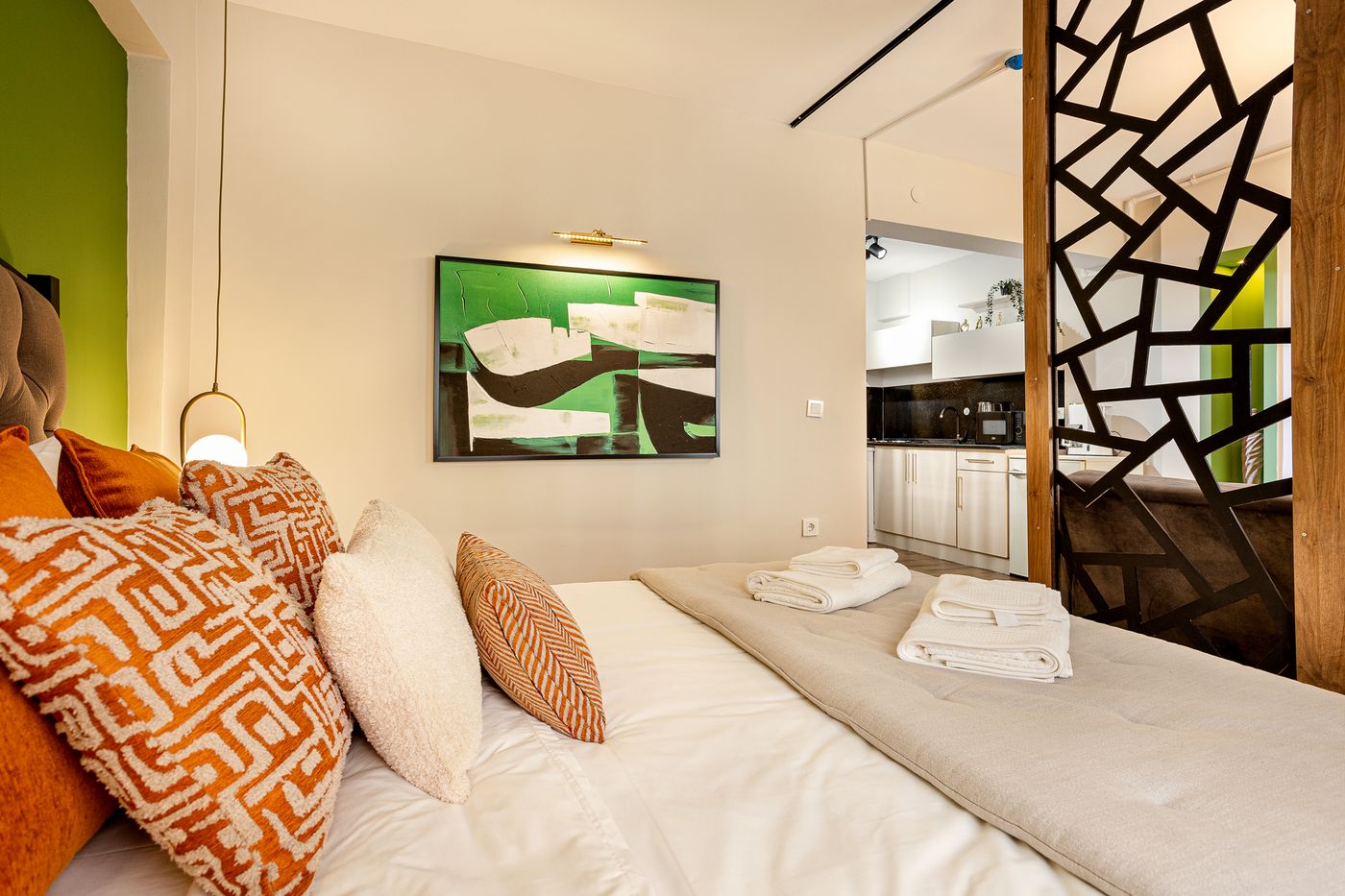 Port-Galata-Suites-Room-17