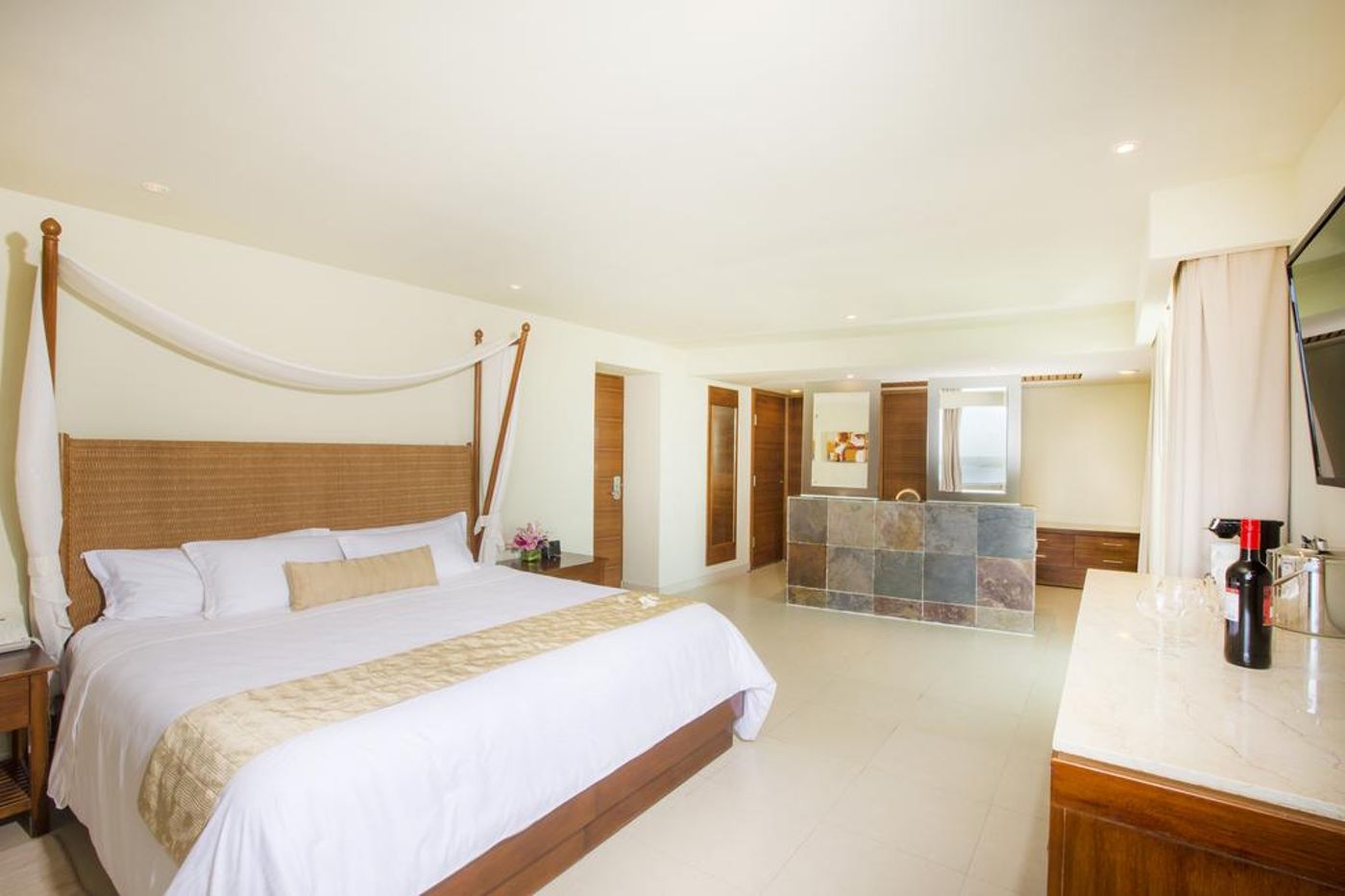 Sun Palace - Adult Only