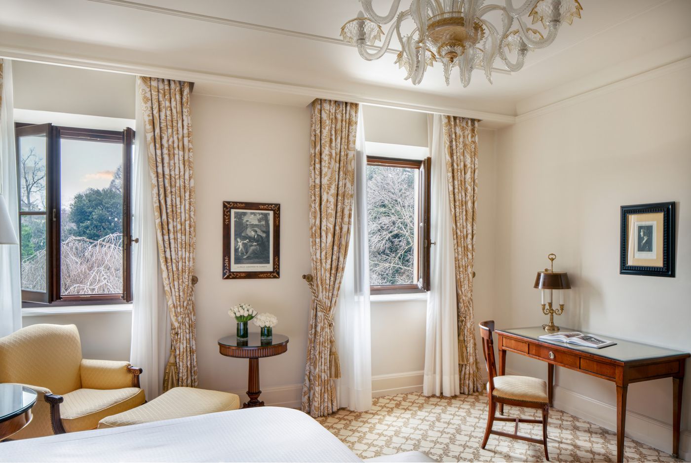 Four-Seasons-Hotel-Florence-Room-21
