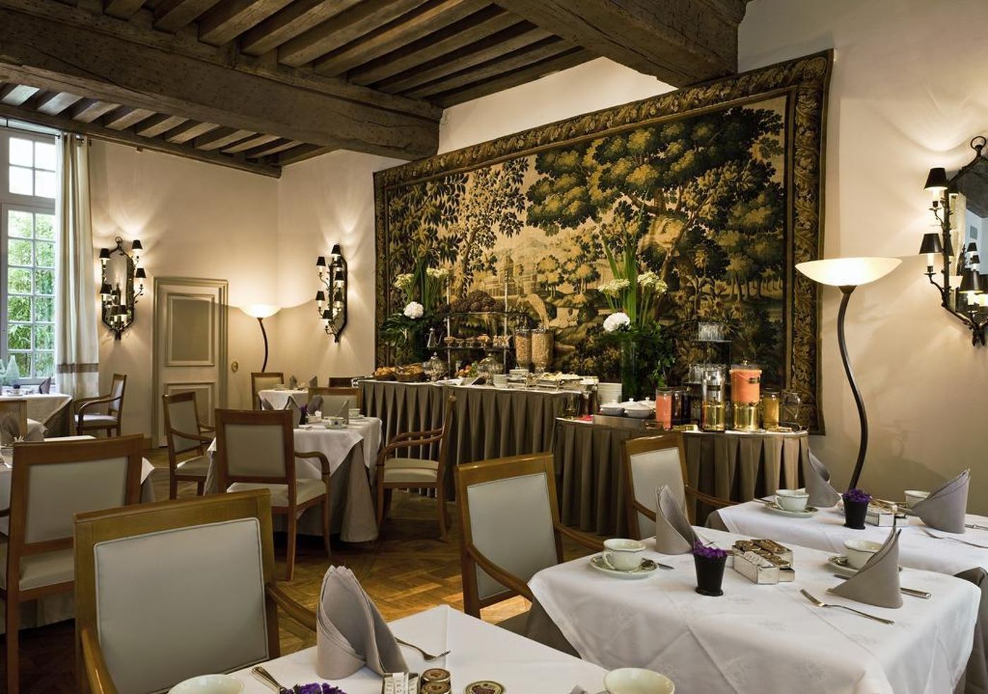 Hotel-DAubusson-Restaurant-18