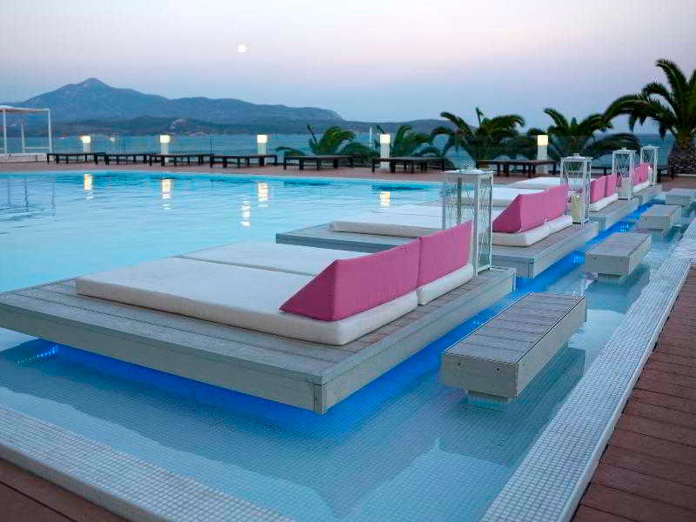 Proteas-Blu-Resort-Pool-5