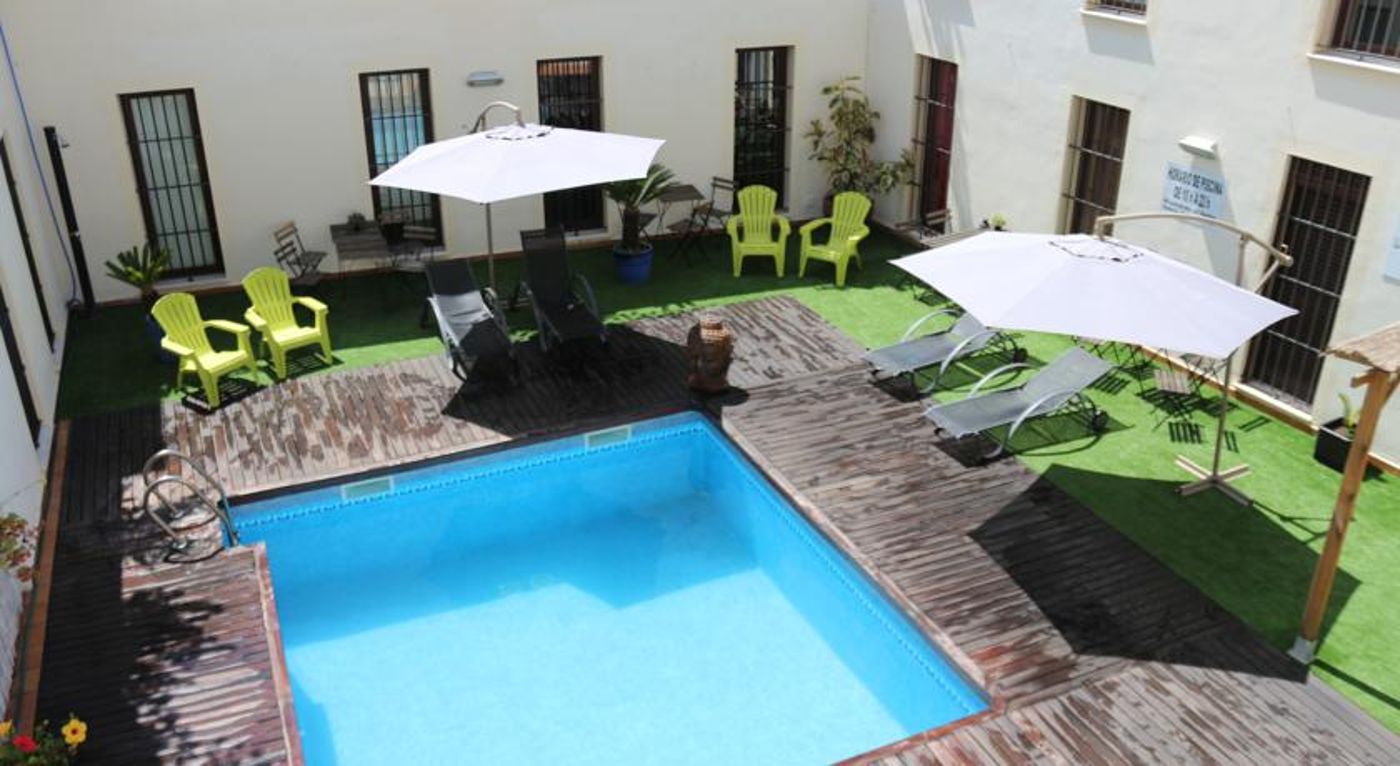 AT-Palacio-de-Luja-General-view-6