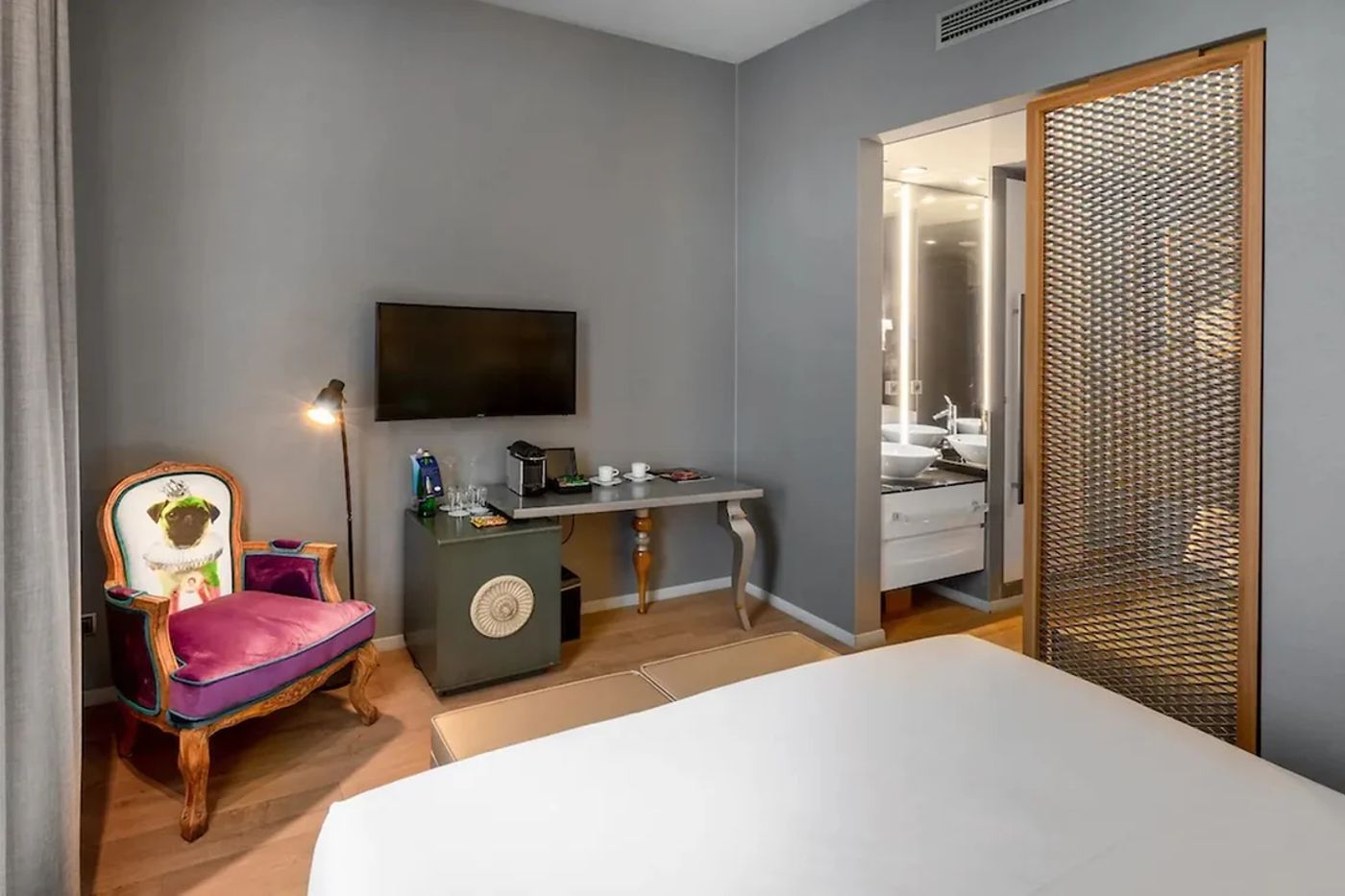 987 Design Prague hotel