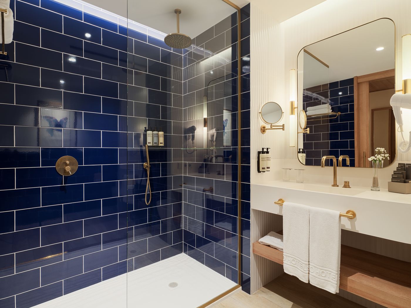 New - H10 Porto Poniente