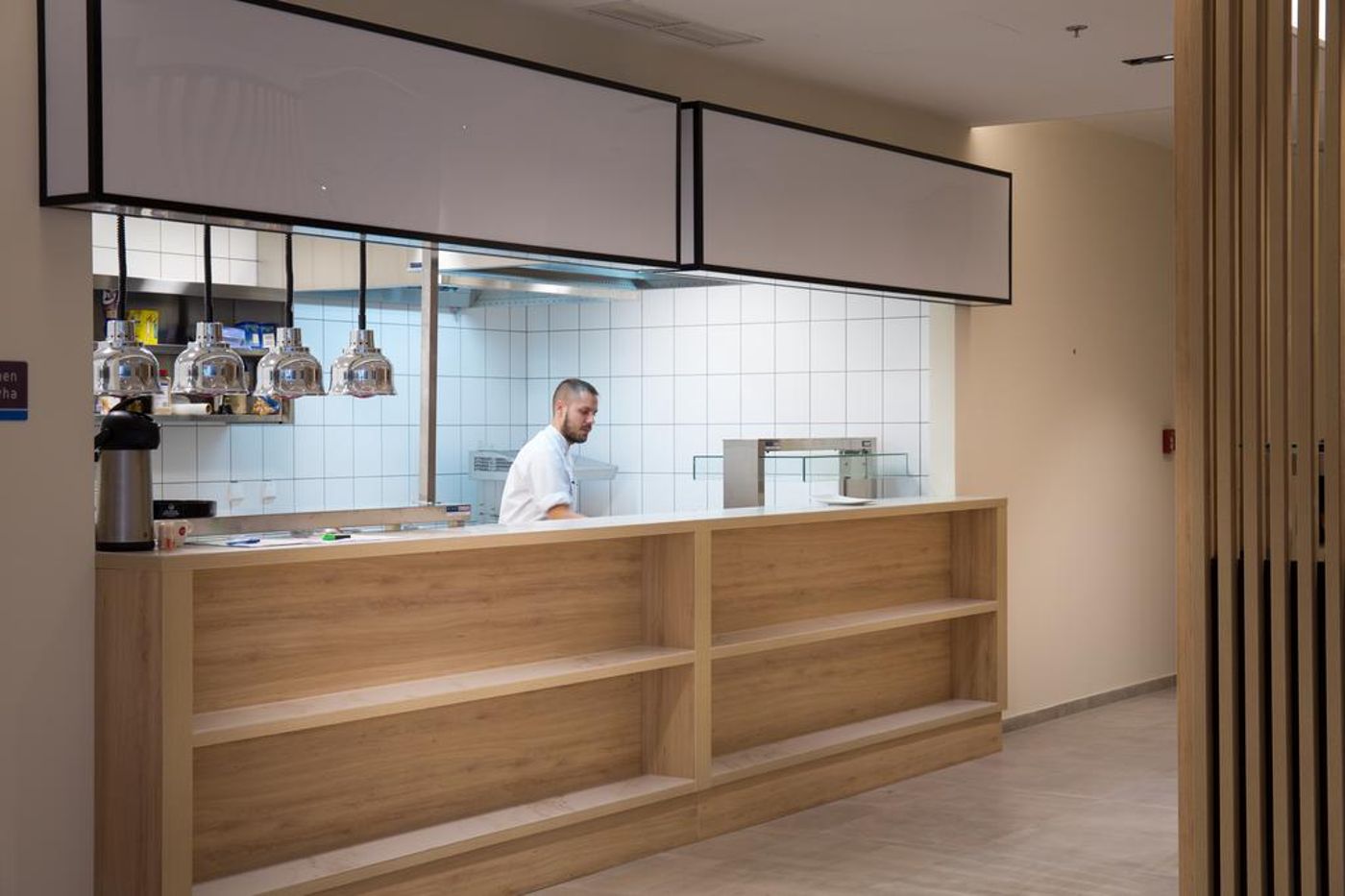 Akeah-Verdi-Budapest-Restaurant-9