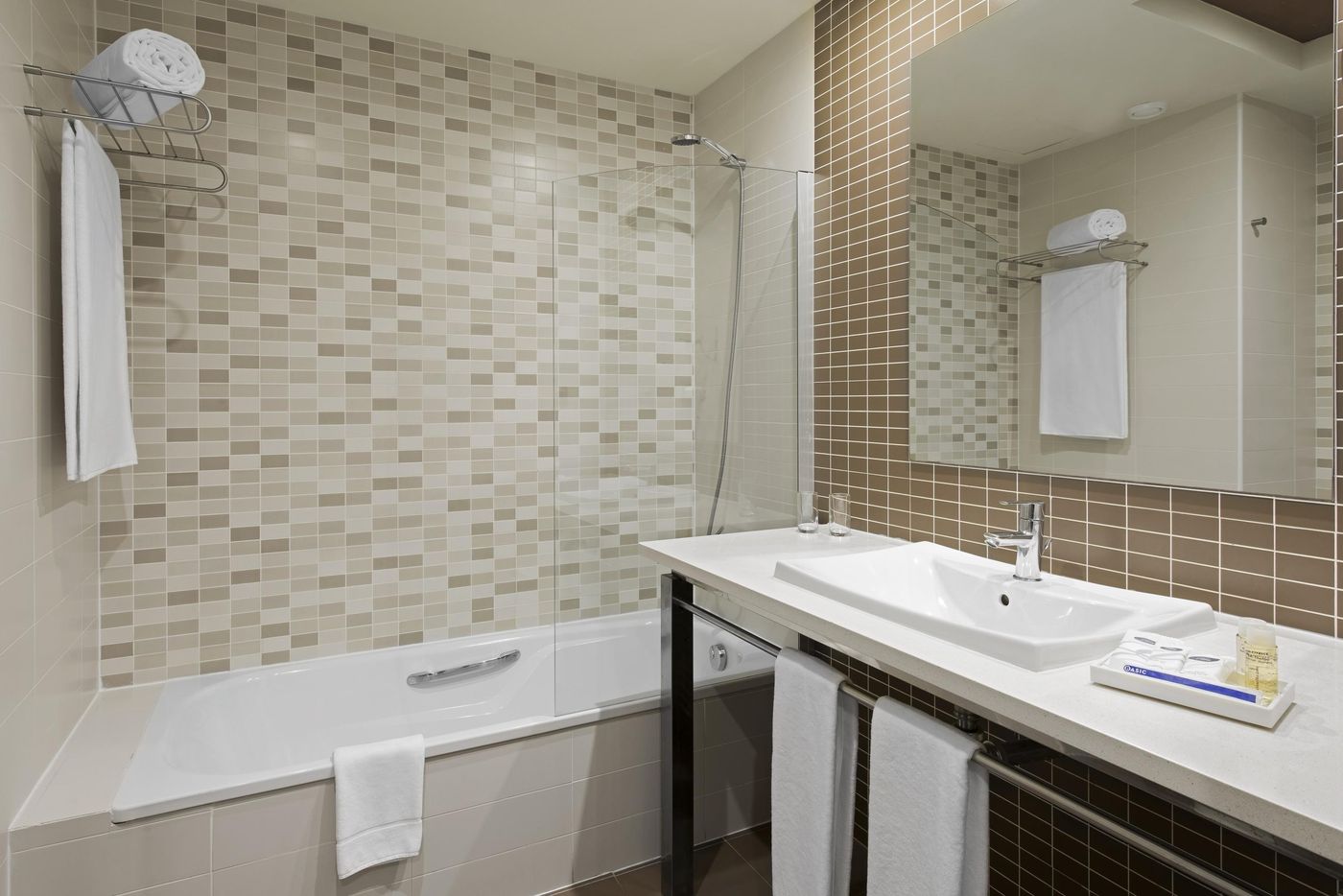 Elba-Costa-Ballena-Room-37