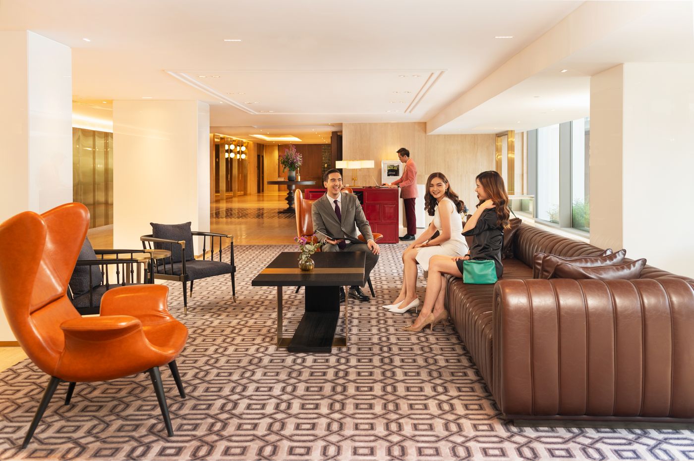 Montien-Hotel-Surawong-Lobby-20