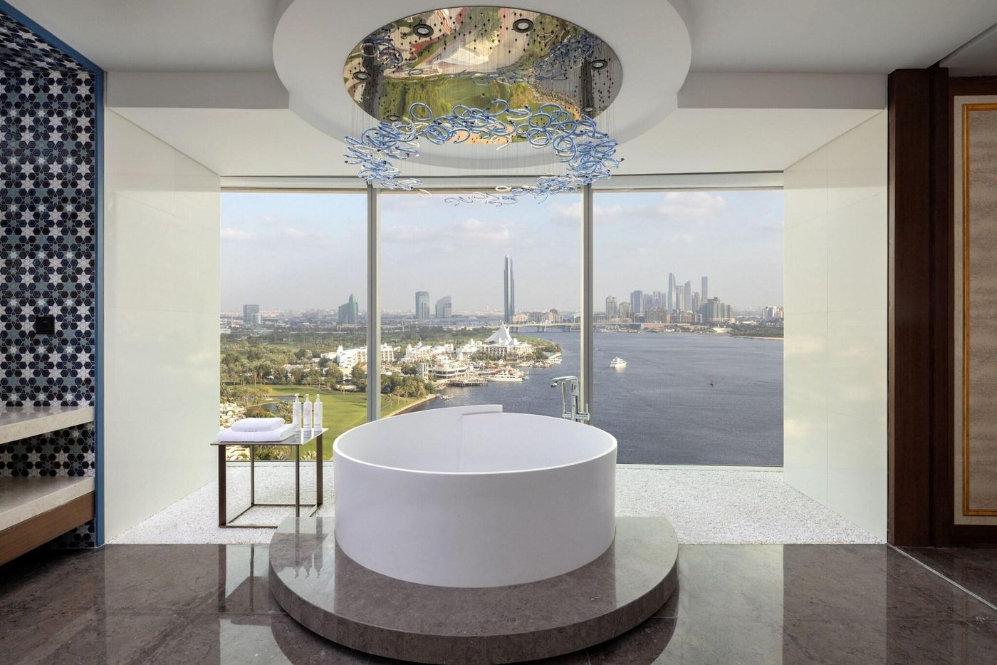 JW-Marriott-Marquis-Hotel-Dubai-Room-101