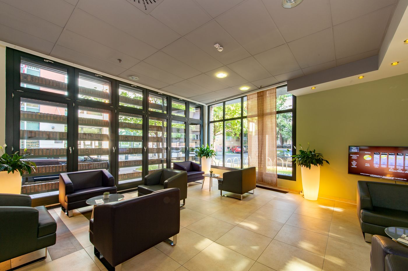 Residence-Regnum-Lobby-2