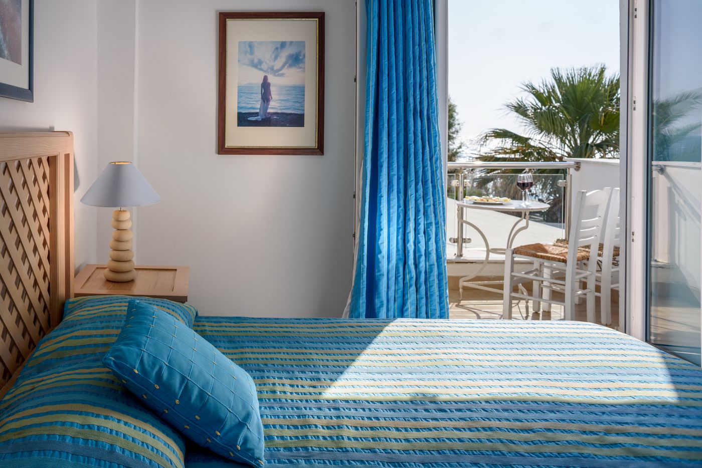 Alesahne-Beach-Room-19