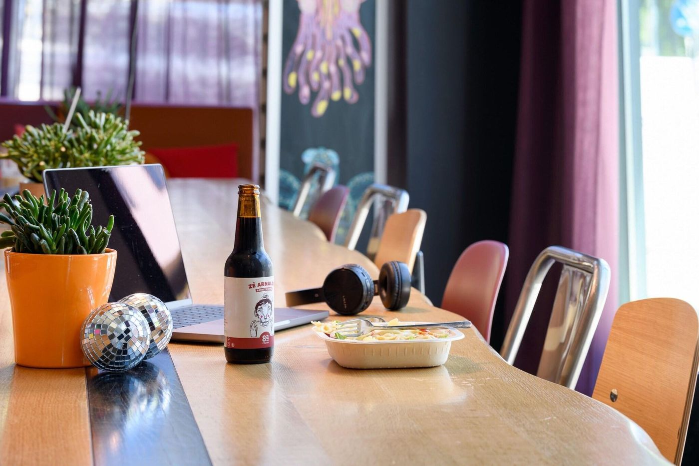 Moxy-Lisbon-City-Restaurant-30