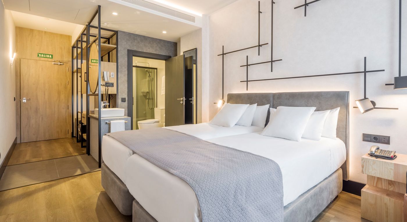 Hotel ILUNION San Mamés-Spain-Bilbao-Room-7