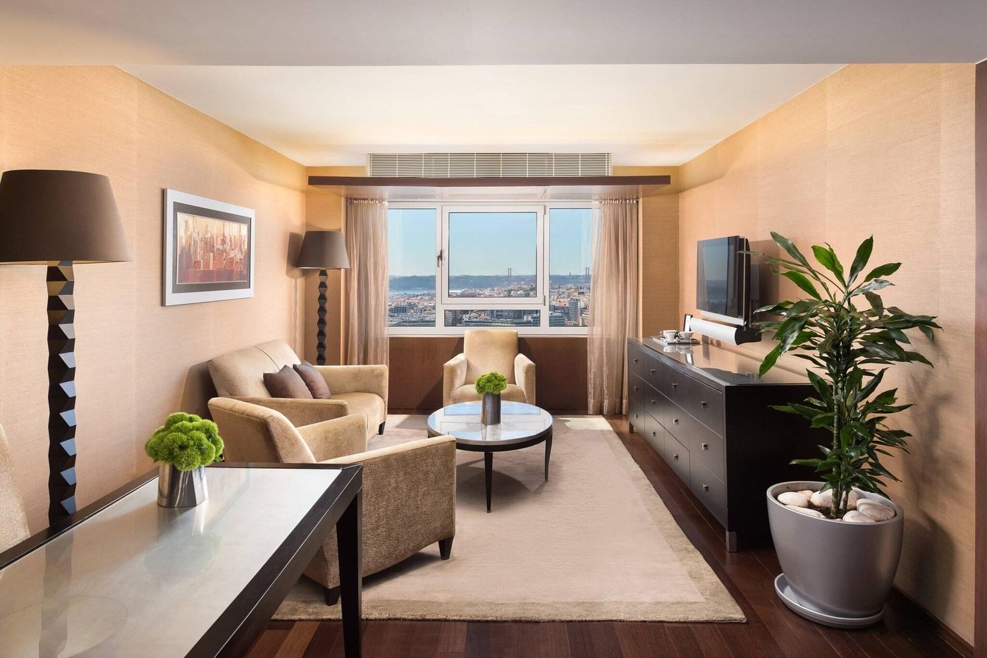 Sheraton-Lisboa-Hotel---Spa-Room-6