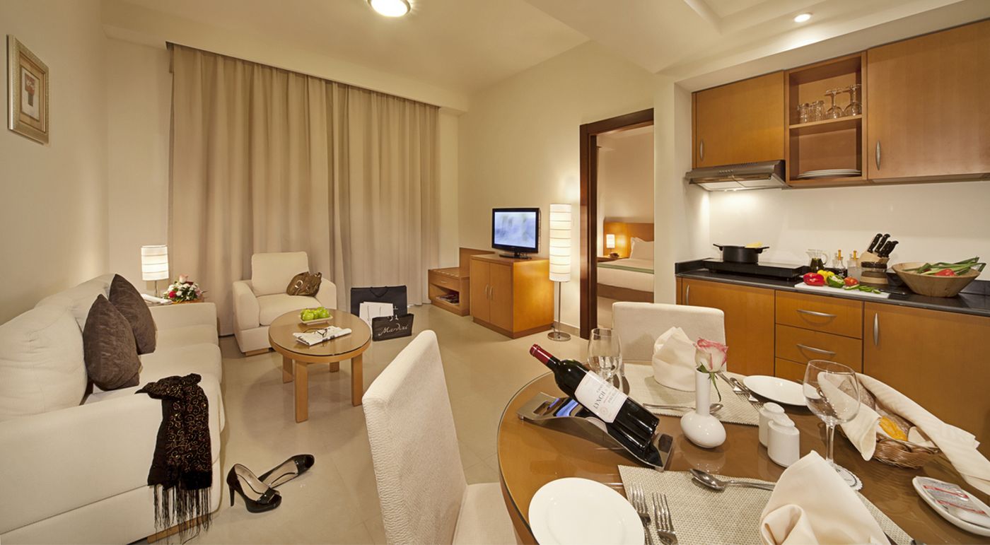 BM Arcacia Hotel & Apartments