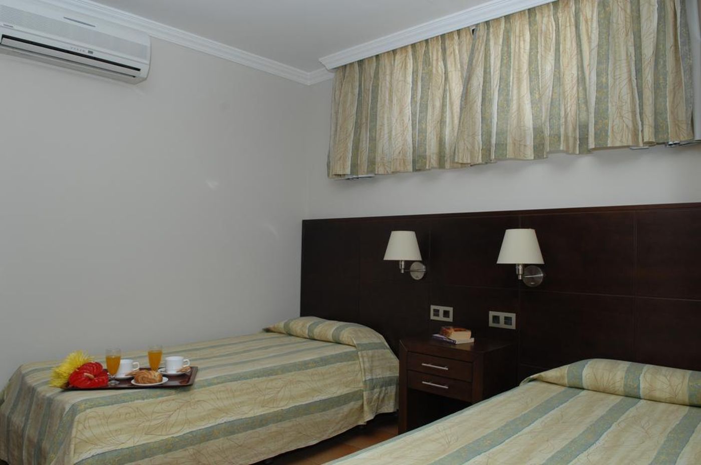 Rocamar-Apartamentos-General-view-9