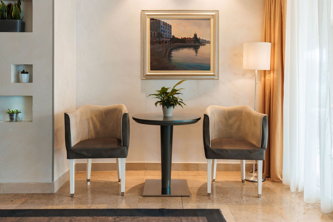 Hotel-Palma-Lobby-32