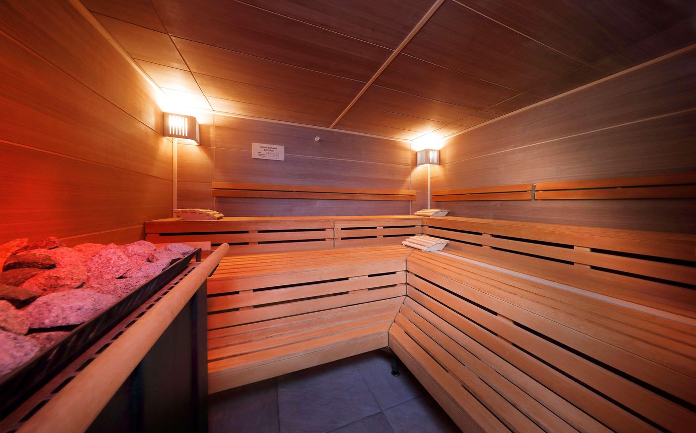 Best Western Premier IB Hotel Friedberger Warte - Germany - Frankfurt - Sports and Entertainment - 2