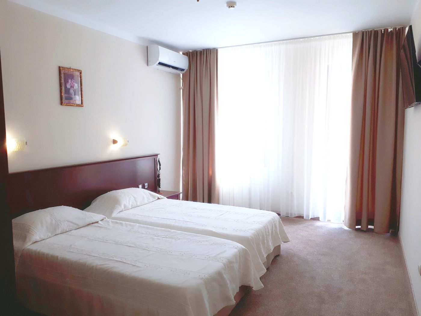 Villa-Maria-Revas-Room-15