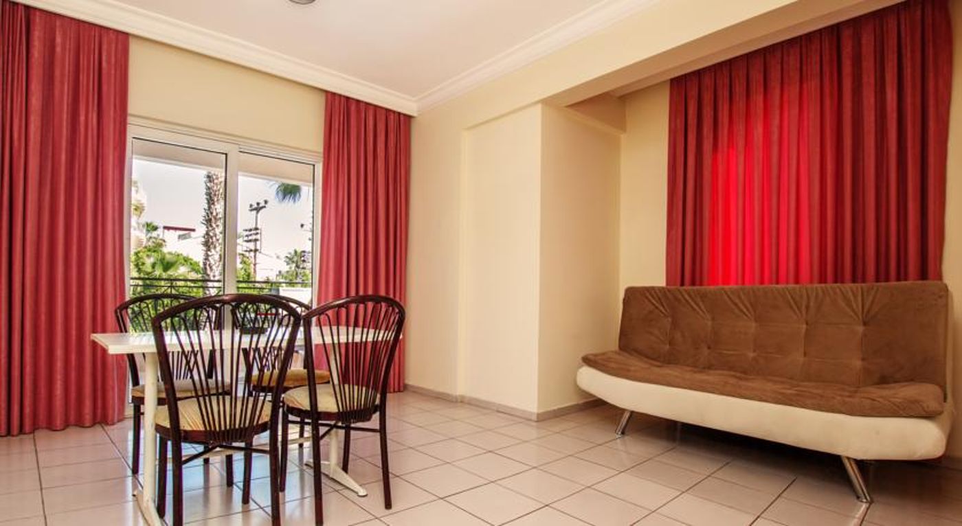 Club Sun Smile Apartments