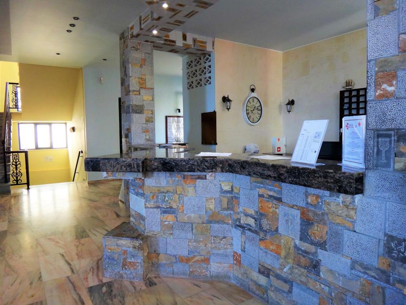 Diogenis-Blue-Palace-Lobby-49