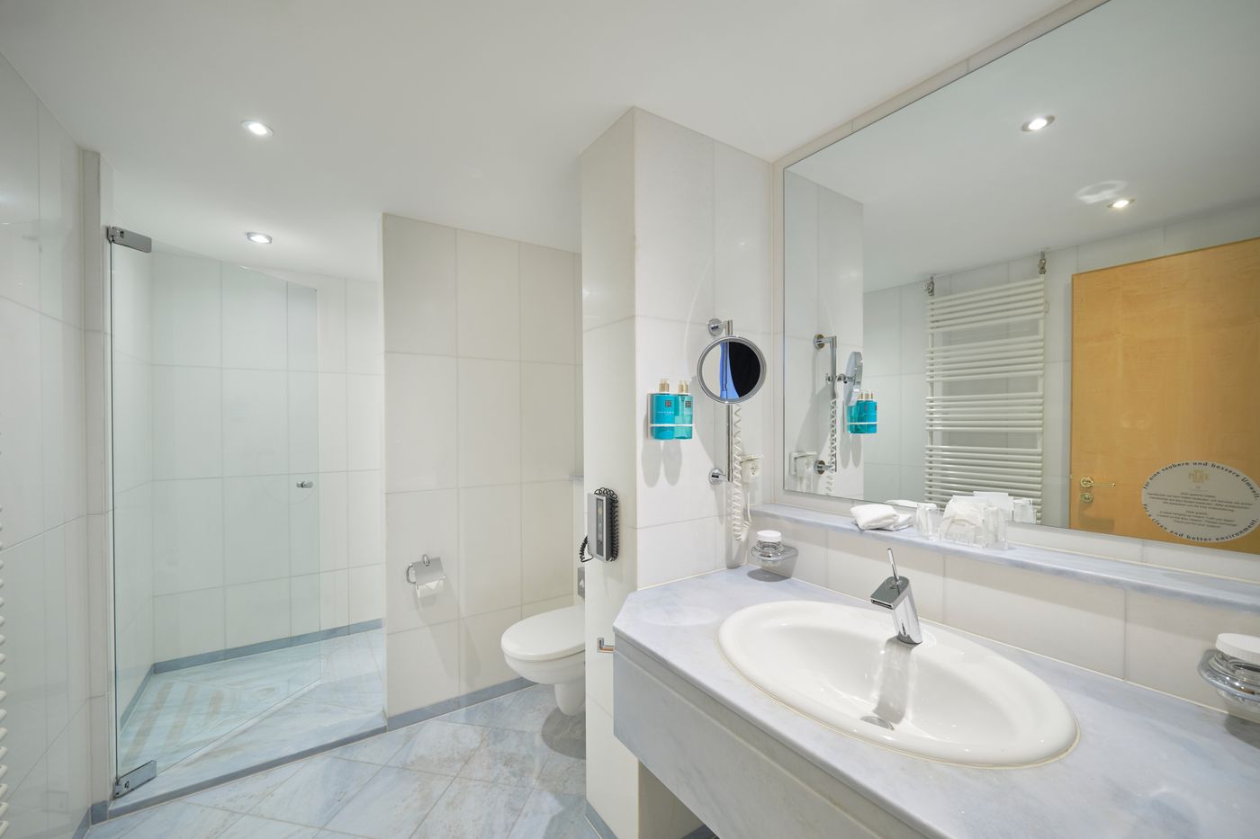 Hotel-Palace-Berlin-Room-37