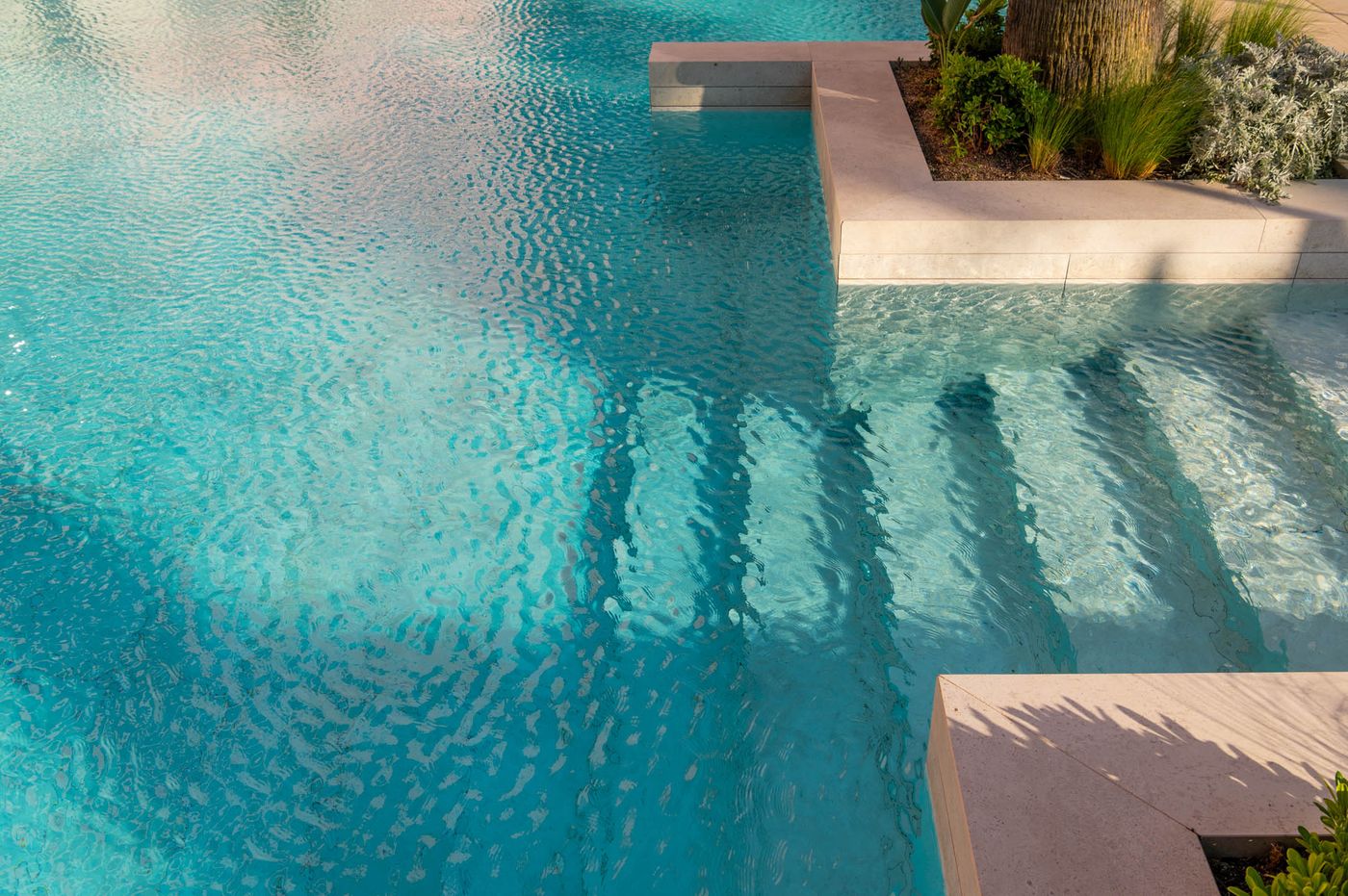 Aqua-Hotel-Montagut-Suites-Pool-18