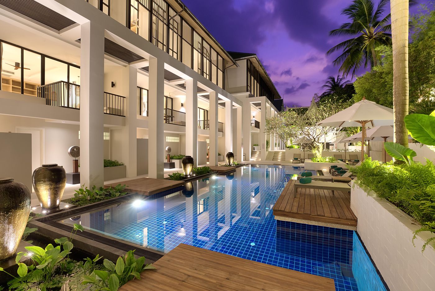 Manathai-Surin-Phuket-Pool-1